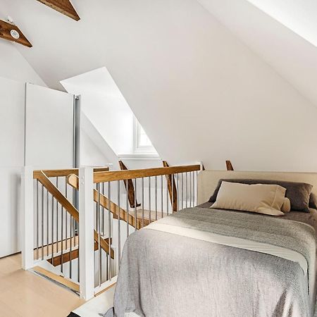 Central Beautiful Modern Accommodation Near Stockholm City Exterior foto